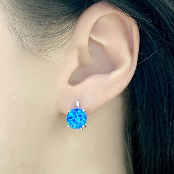 Silver earrings with a 2.3-carat opal