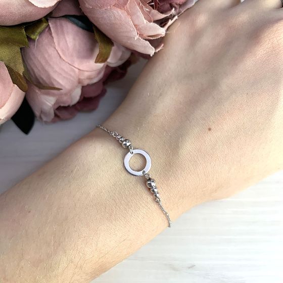 Silver bracelet without stones