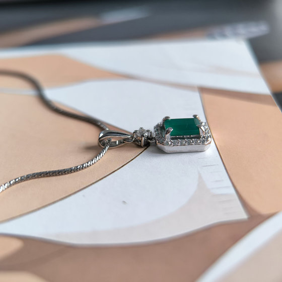 Срібна підвіска з агатом 1.543ct, фіанітами