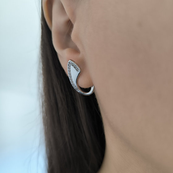 Silver earrings with cubic zirconia