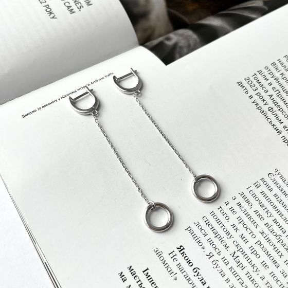 Срібні сережки без каменів