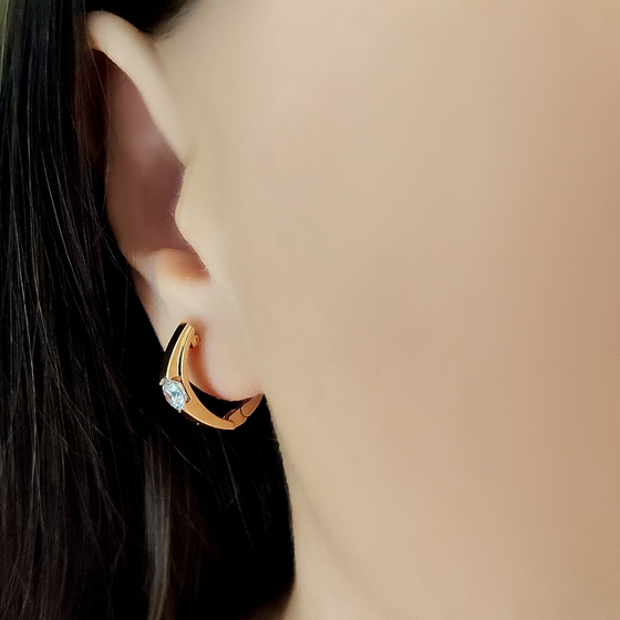 Золотые серьги с фианитами 0.4ct