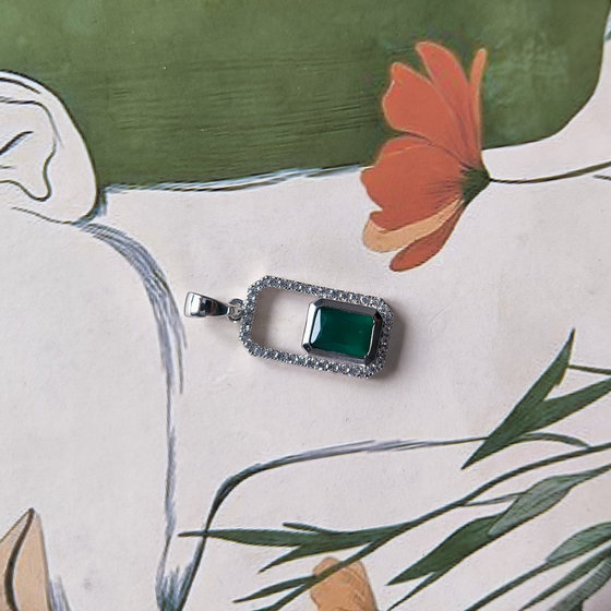 Срібна підвіска з агатом 1.338ct, фіанітами