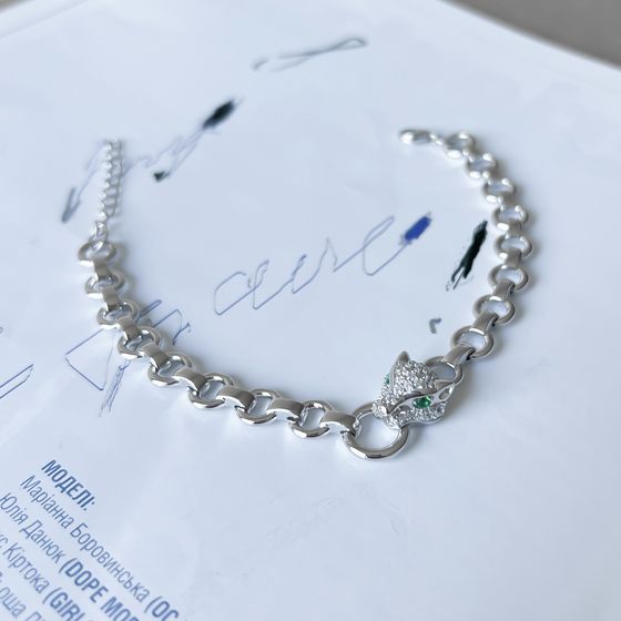 Silver bracelet with phianites