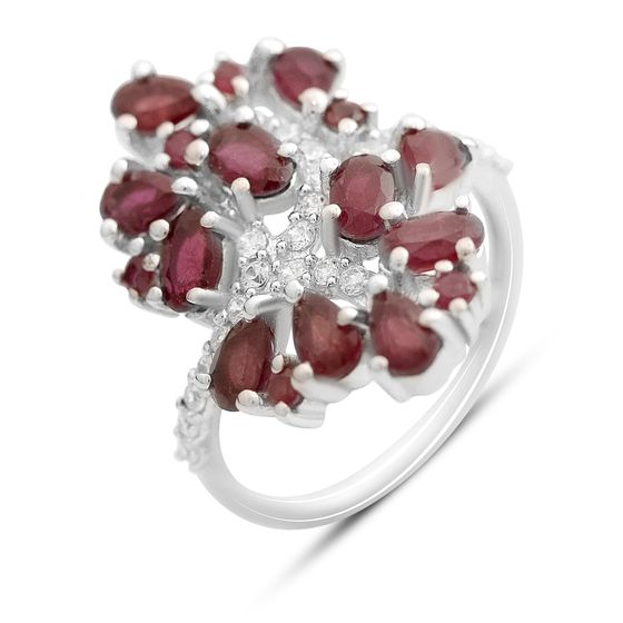 Silver ring with ruby 4.609ct