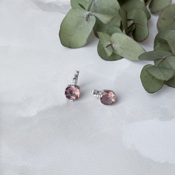 Серебряные серьги с султанитом 5.671ct