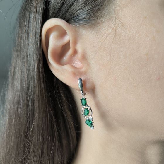 Серебряные серьги с изумрудом nano