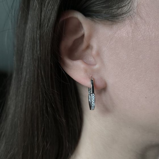 Срібні сережки з фіанітами