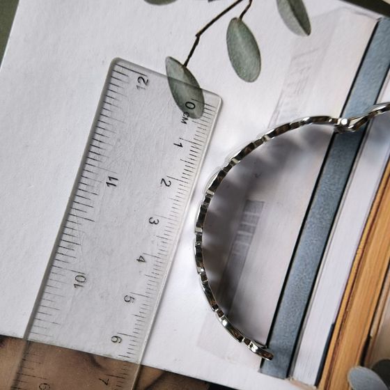 Silver bracelet without stones