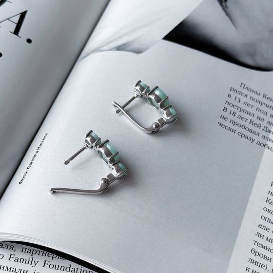 Срібні сережки зі смарагдом 4,557 карата