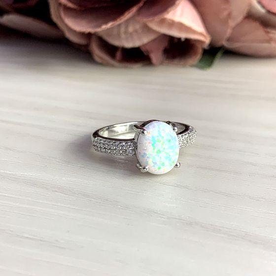 Срібна каблучка з опалом 1,237 карата