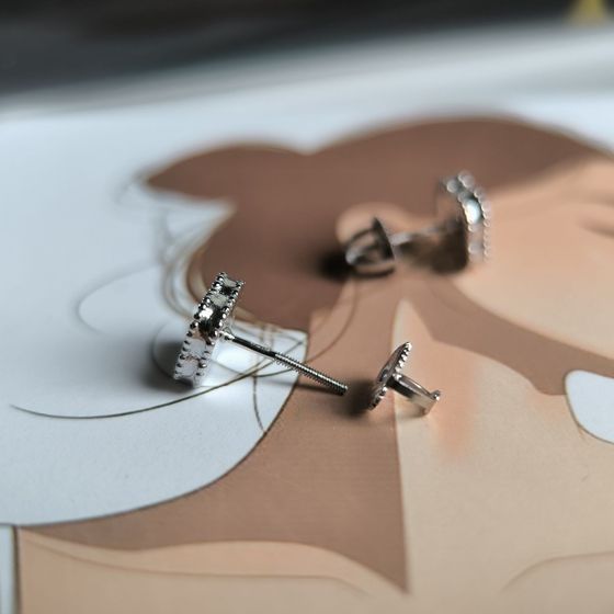 Срібні сережки з малахітом