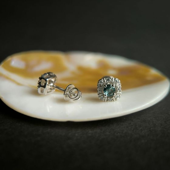 Серебряные серьги с топазом Лондон Блю 0.69ct