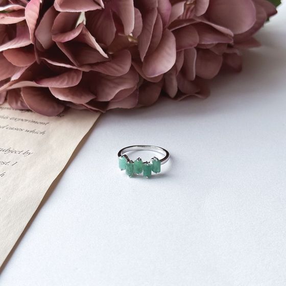Серебряное кольцо с изумрудом 1.95ct