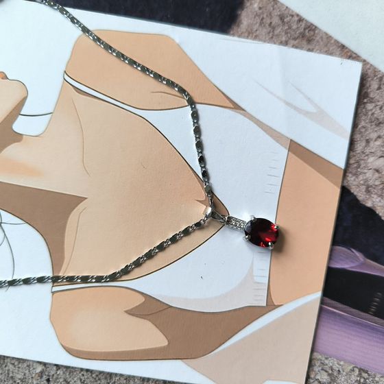 Серебряная подвеска с гранатом nano, фианитами