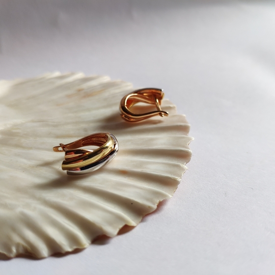 Золотые серьги без камней