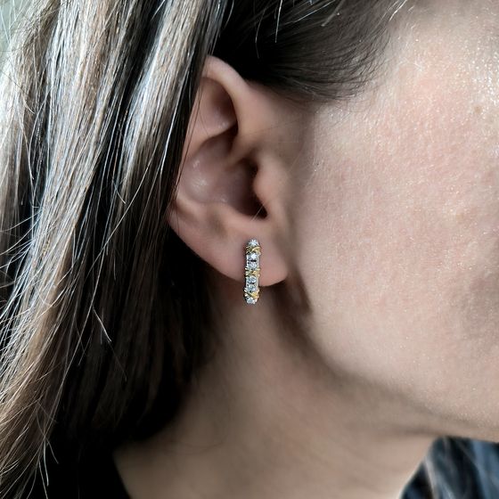 Срібні сережки з фіанітами