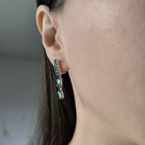 Серебряные серьги с мистик топазом 3.723ct