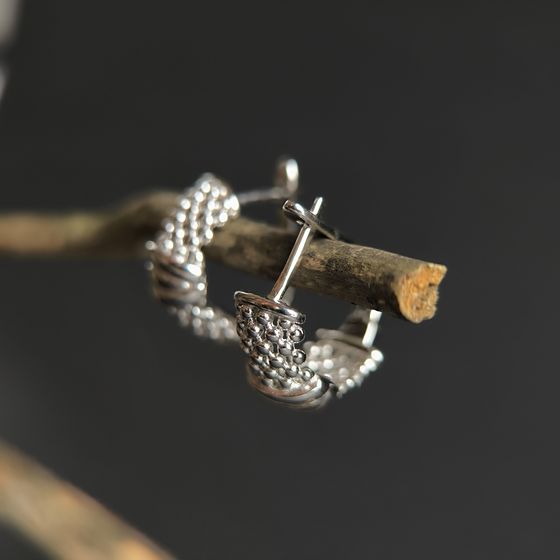 Срібні сережки без каменів