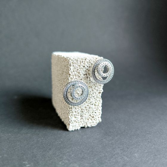 Срібні сережки з фіанітами