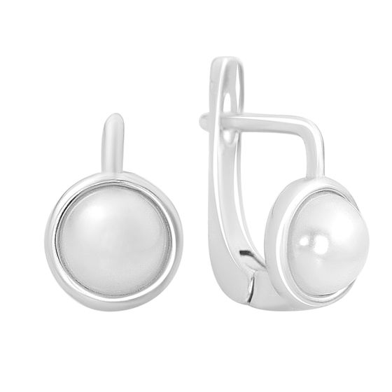 Silver earrings with pearls
