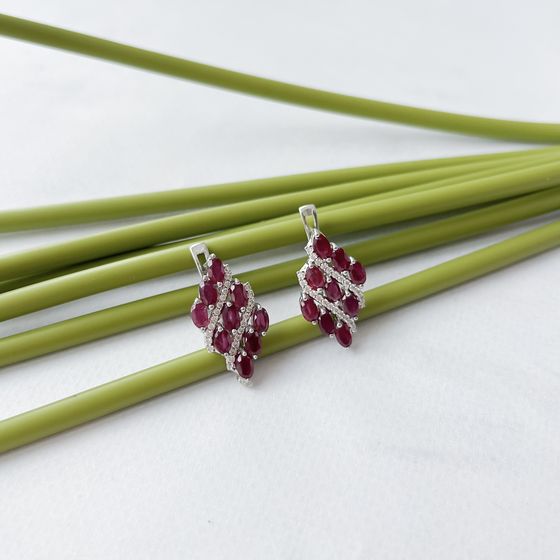 Срібні сережки з рубіном 7.101ct