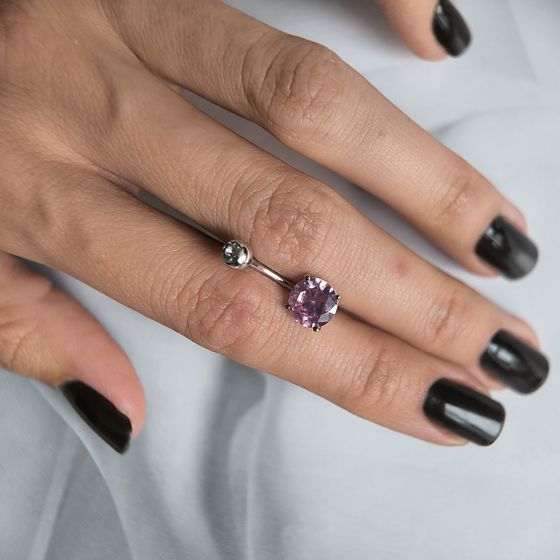 Silver piercing with phianites