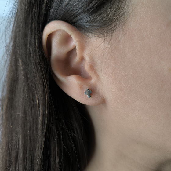 Срібні сережки без каменів