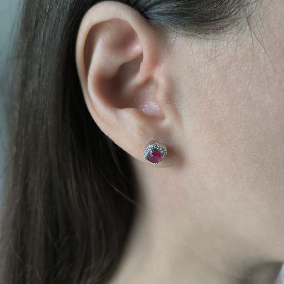 Срібні сережки з рубіном 1.655ct, фіанітами