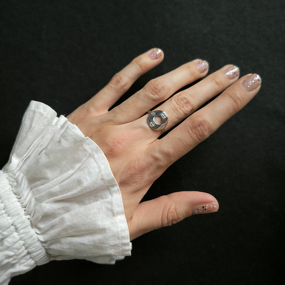 Silver ring with cubic zirconia