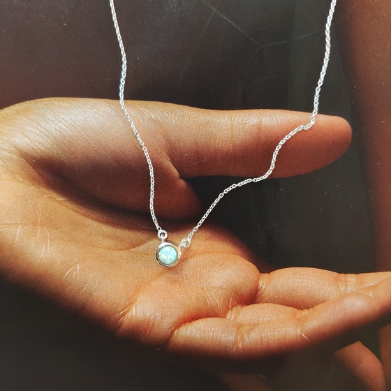 Срібне кольє з опалом 0.219ct