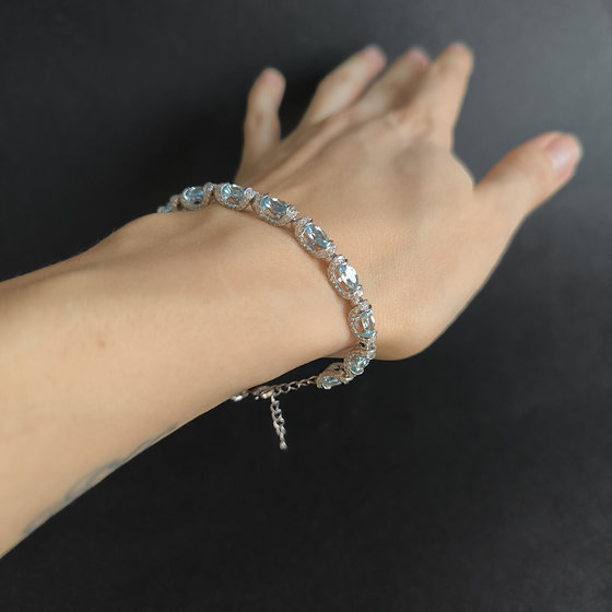 Срібний браслет з топазом 11.335ct