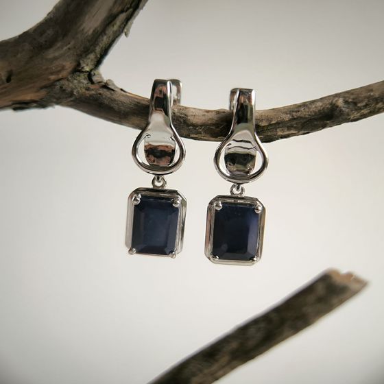 Срібні сережки з сапфіром 5.218ct