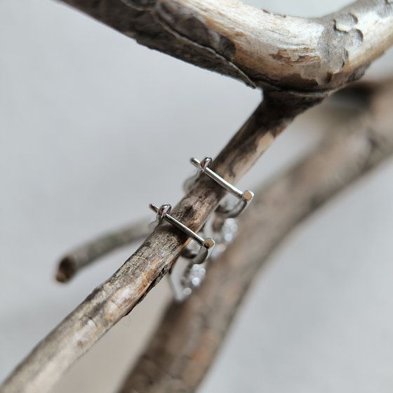 Срібні сережки з фіанітами