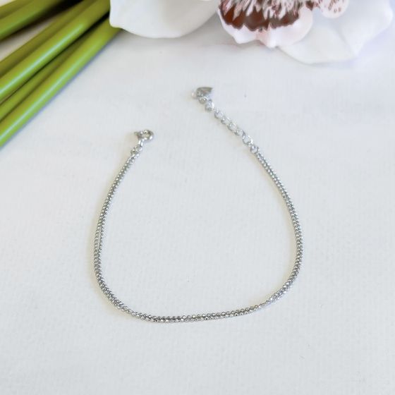 Silver bracelet without stones