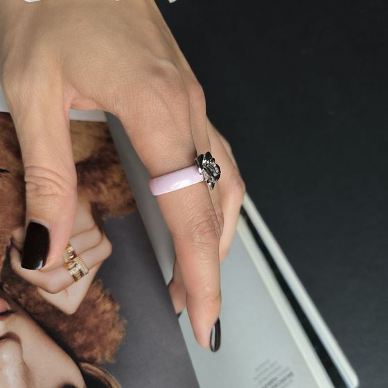 Silver ring with ceramics
