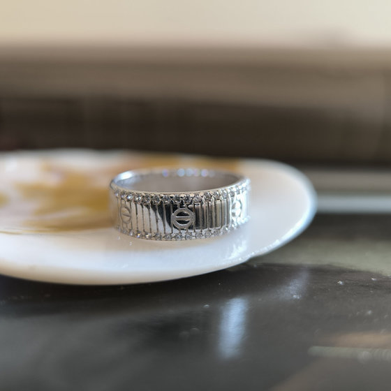 Silver ring with cubic zirconia