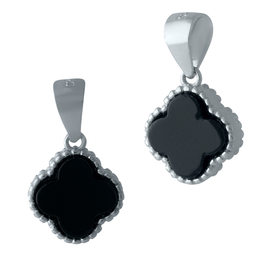 Silver pendant with onyx