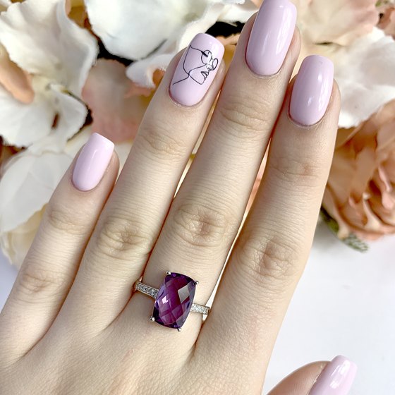 Серебряное кольцо с александритом 5.292ct