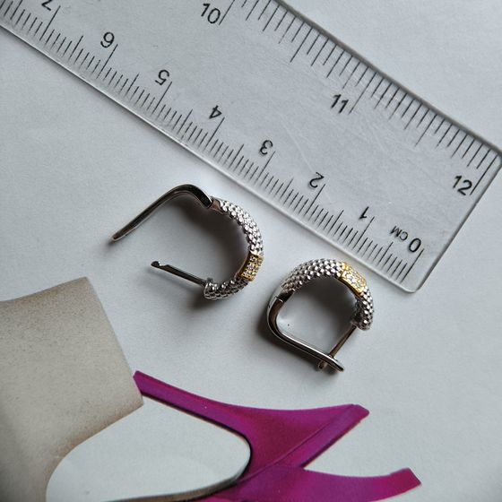 Срібні сережки з фіанітами