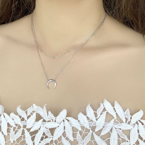 Silver necklace without stones