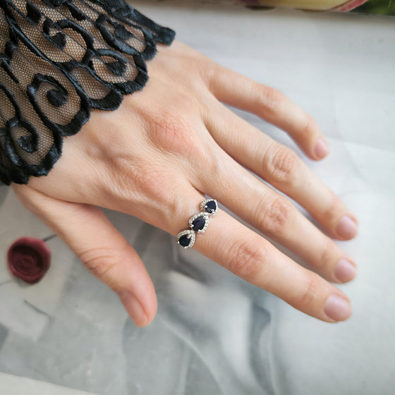 Silver ring with sapphire and cubic zirconia
