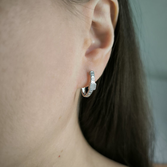 Silver earrings with cubic zirconia