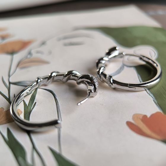 Срібні сережки з фіанітами