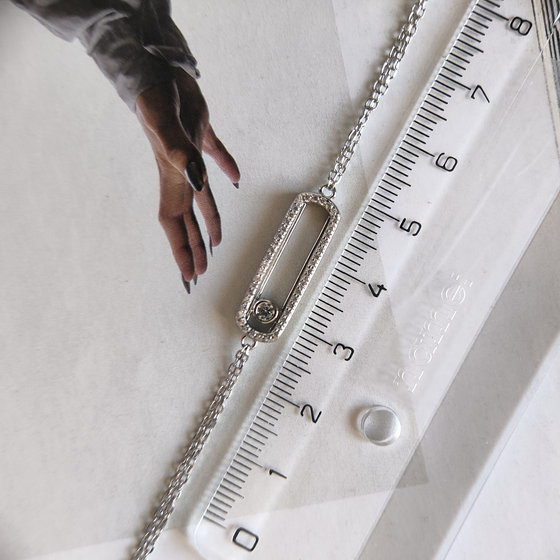 Silver bracelet with cubic zirconia