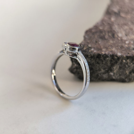 Silver ring with a 1.312ct ruby and cubic zirconia