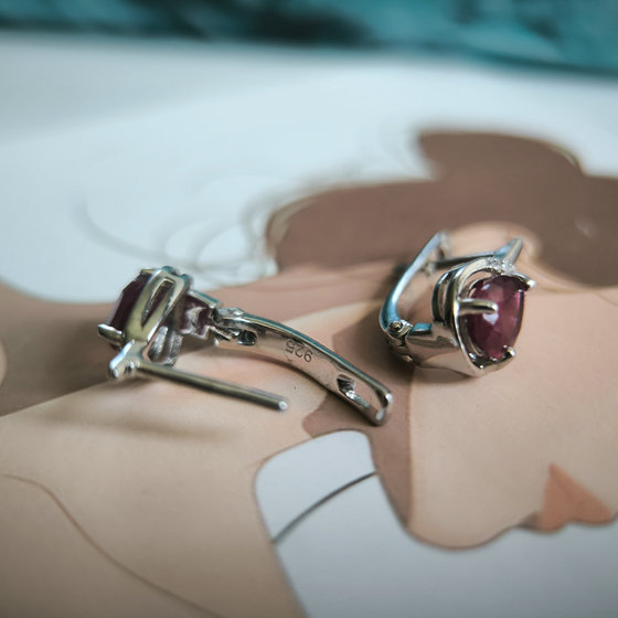 Silver earrings with a 3.31-carat ruby and cubic zirconia