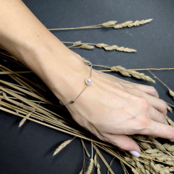 Серебряный браслет с жемчугом