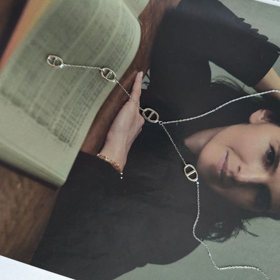 Silver necklace without stones