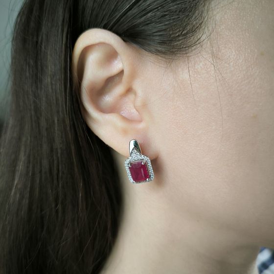 Silver earrings with ruby